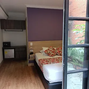 https://pomarosa.colombiamedellinhotels.com